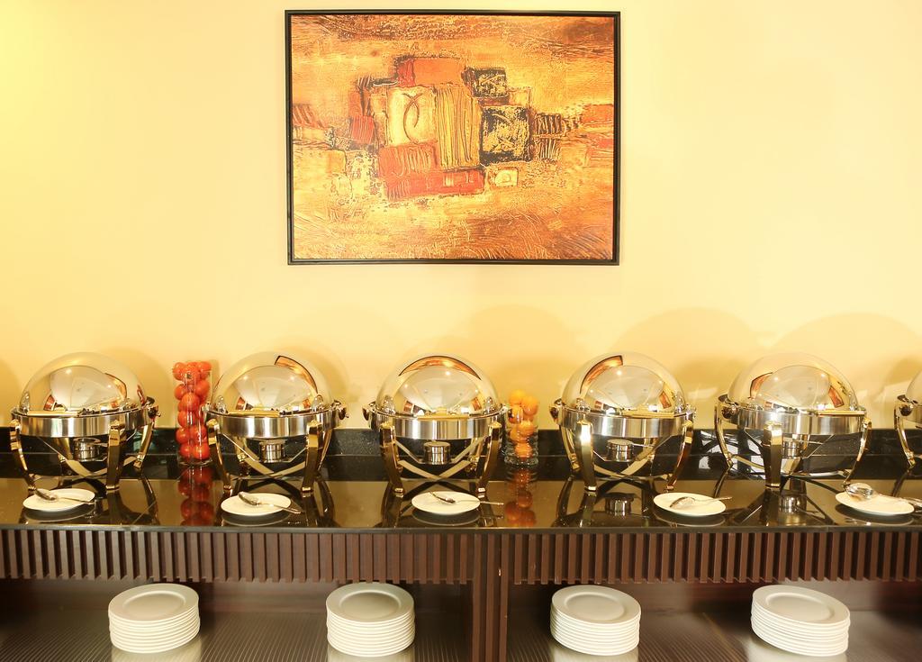 Best Western Plus Salmiya Kuwait City Esterno foto
