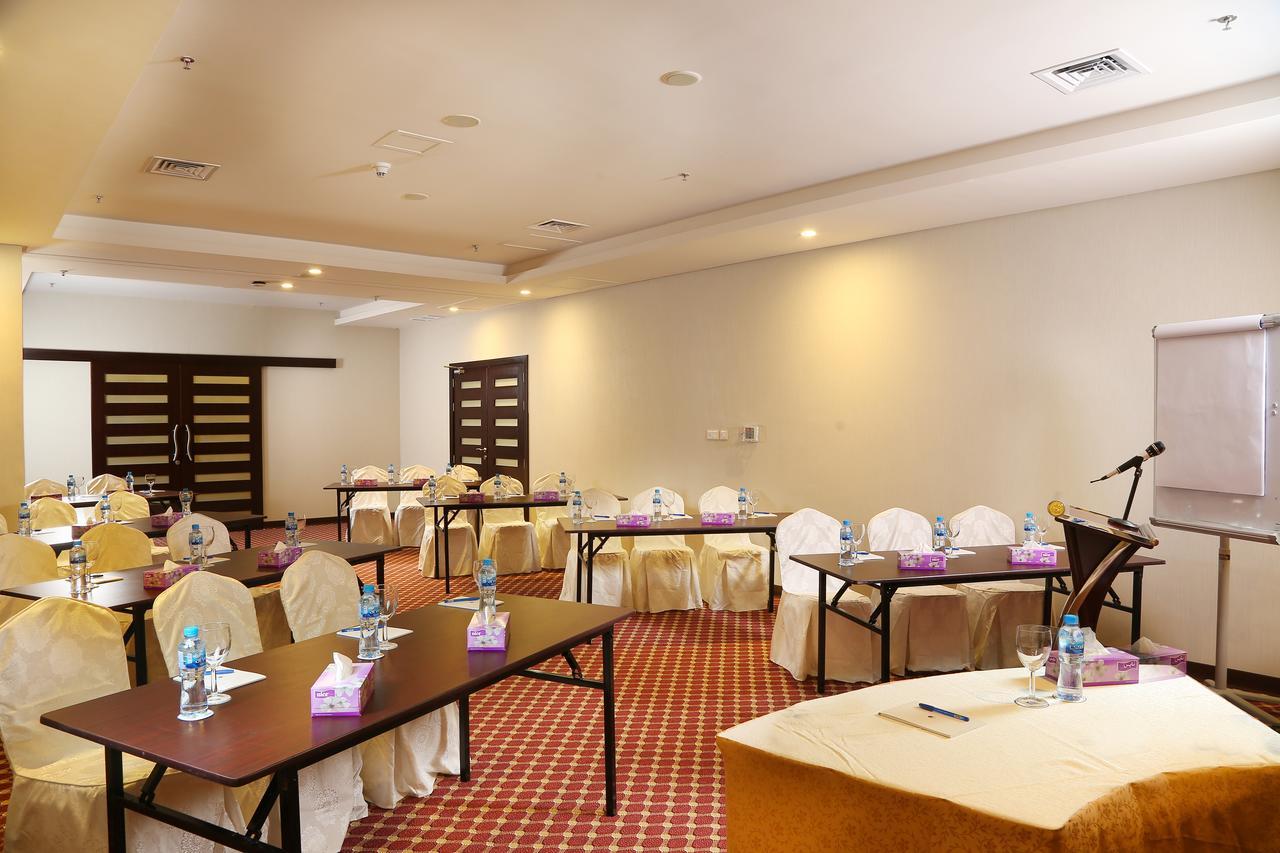 Best Western Plus Salmiya Kuwait City Esterno foto