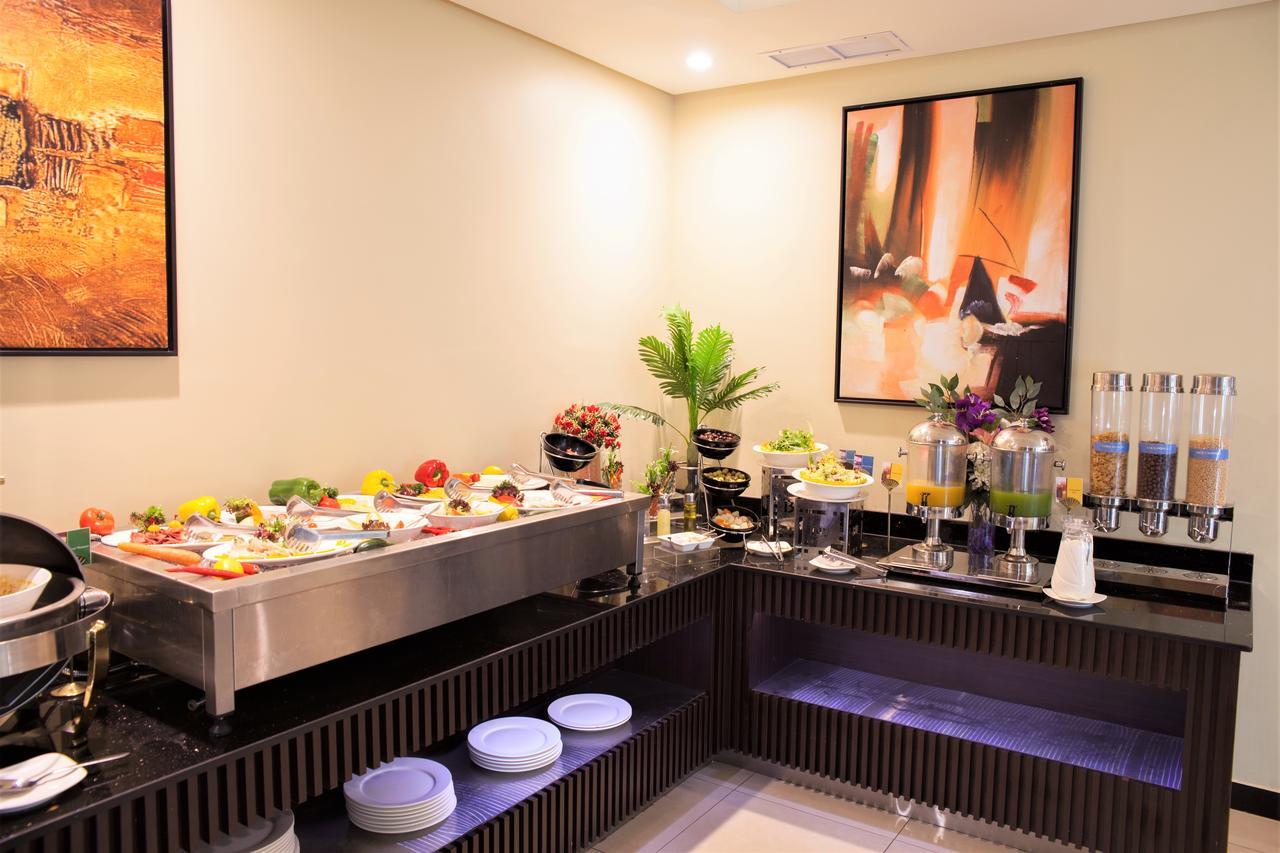 Best Western Plus Salmiya Kuwait City Esterno foto
