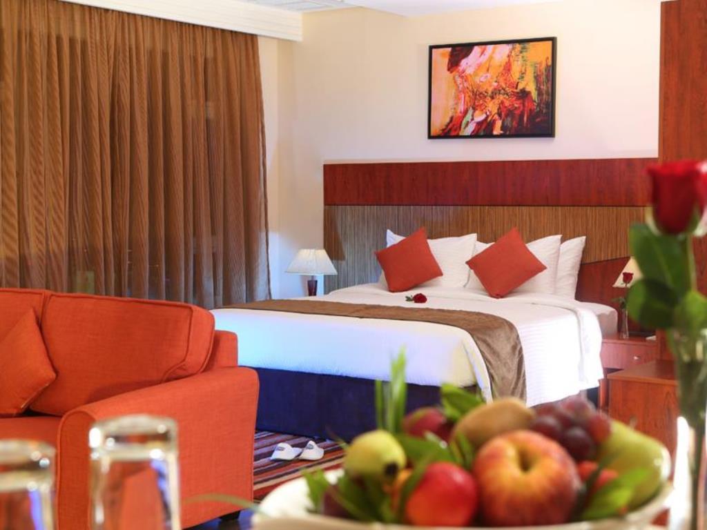 Best Western Plus Salmiya Kuwait City Esterno foto