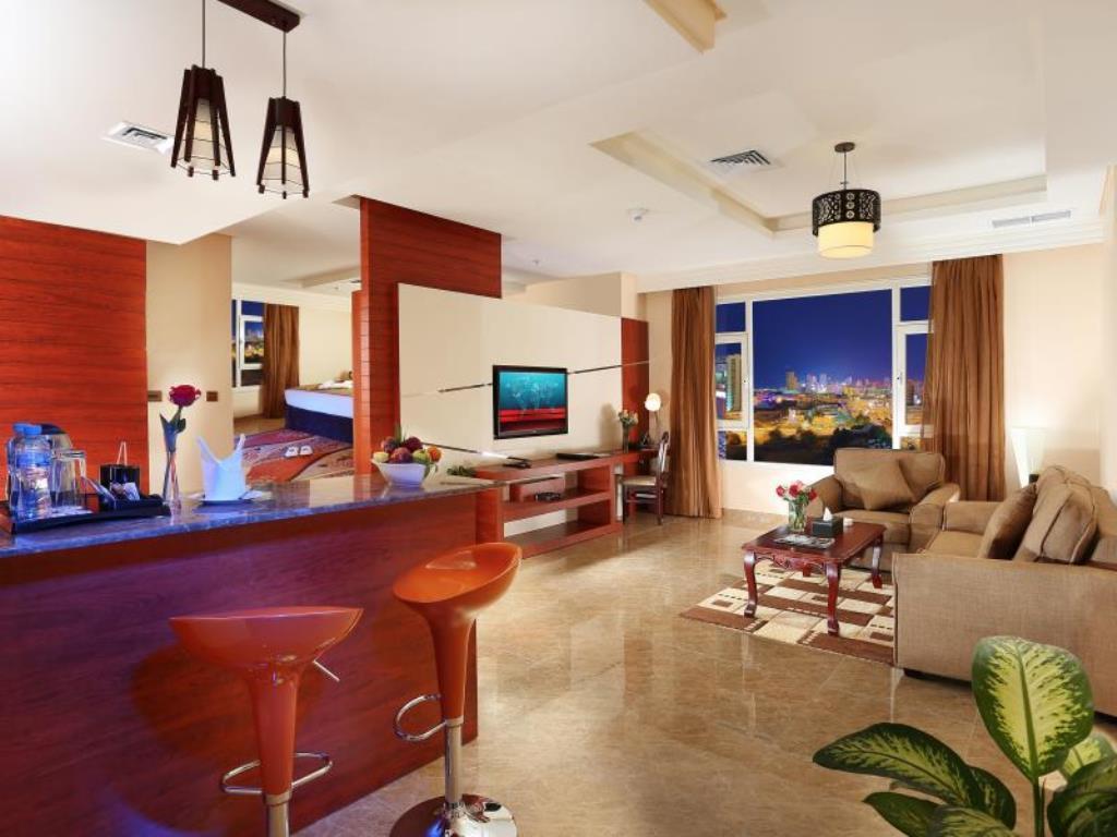 Best Western Plus Salmiya Kuwait City Esterno foto