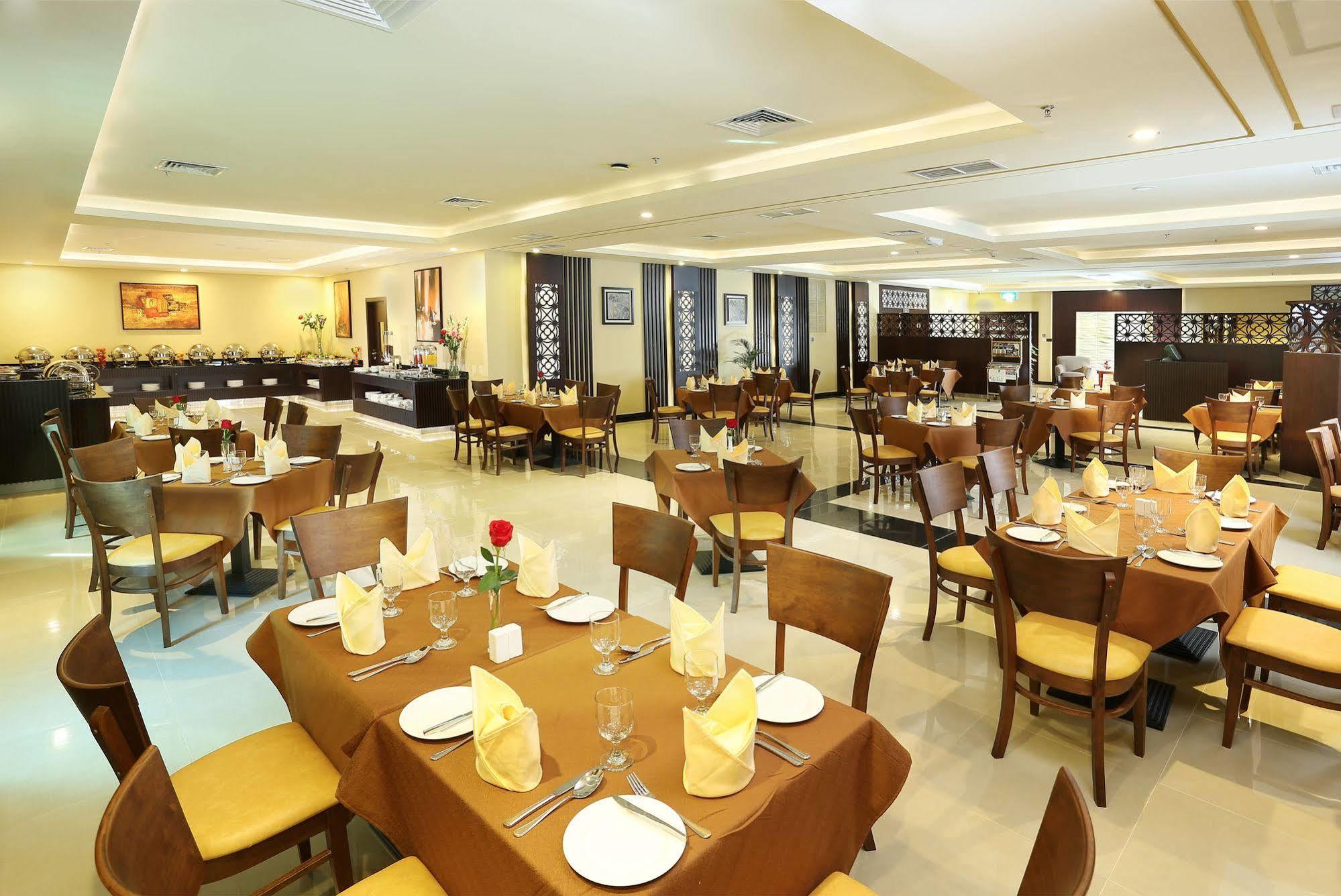 Best Western Plus Salmiya Kuwait City Esterno foto